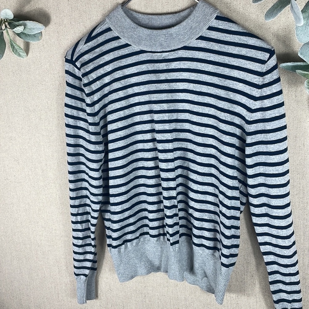 Treasure and Bond > Gray Striped Crew Neck Cotton Sweater - Picture 5 of 7